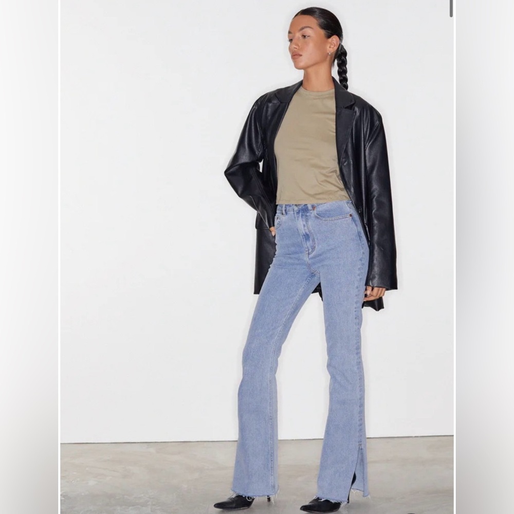 Motel Rocks Light Split Bootleg Jeans In Light Wash Size Medium
